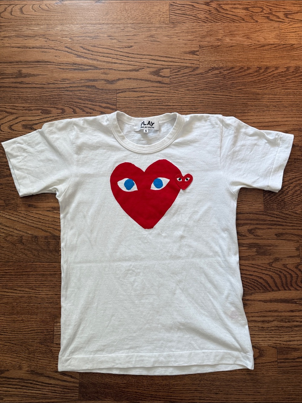 Women’s Comme Des Garçons Play T- shirt
